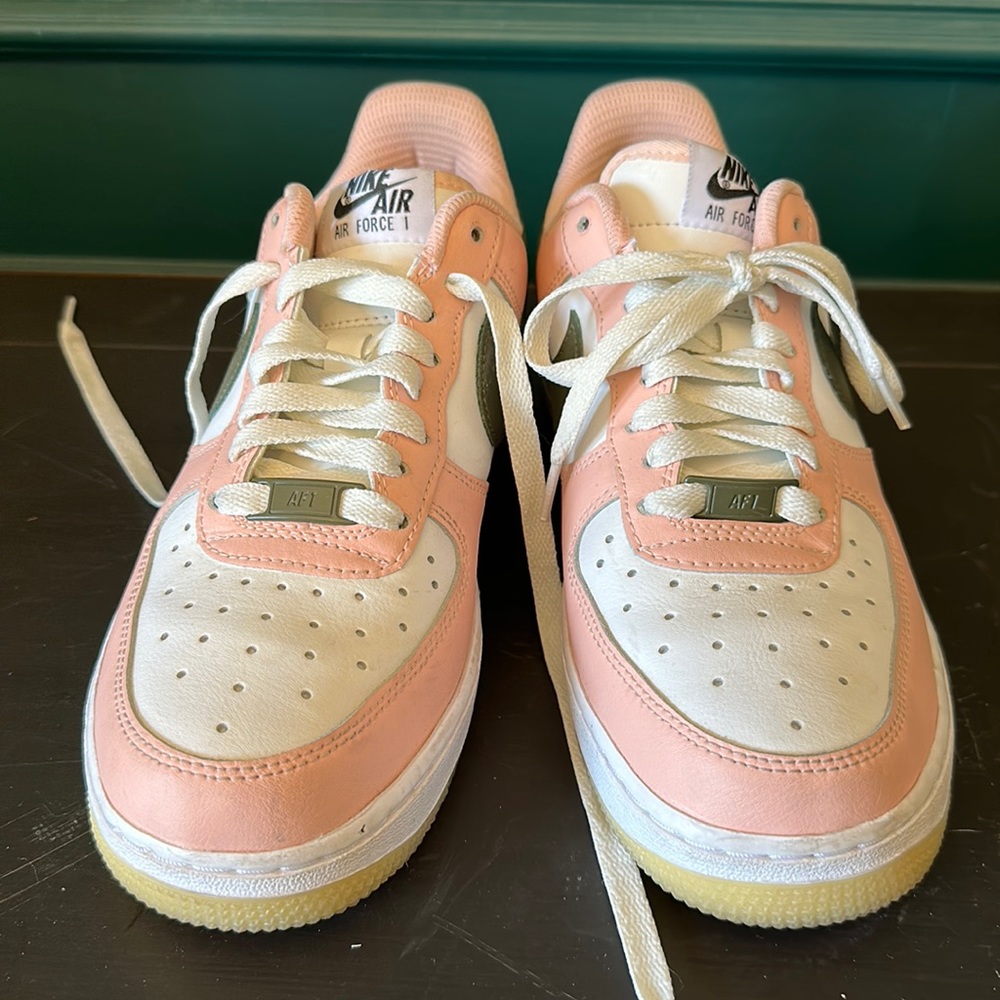 Nike Air Force 1 pink army green white / size 7.5 women's